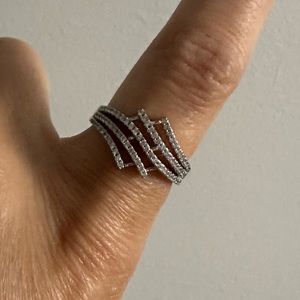 Sterling silver fashion ring size 8
